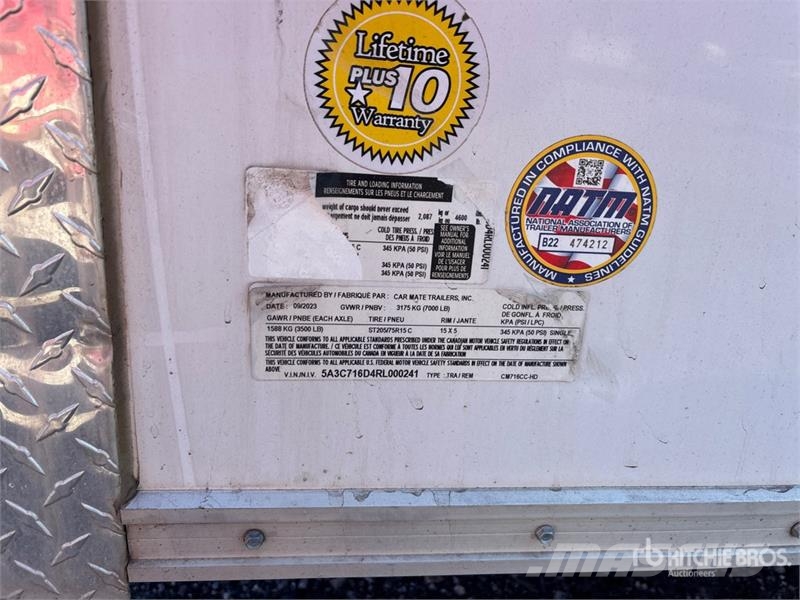  16 ft T/A Enclosed Trailer Furgons