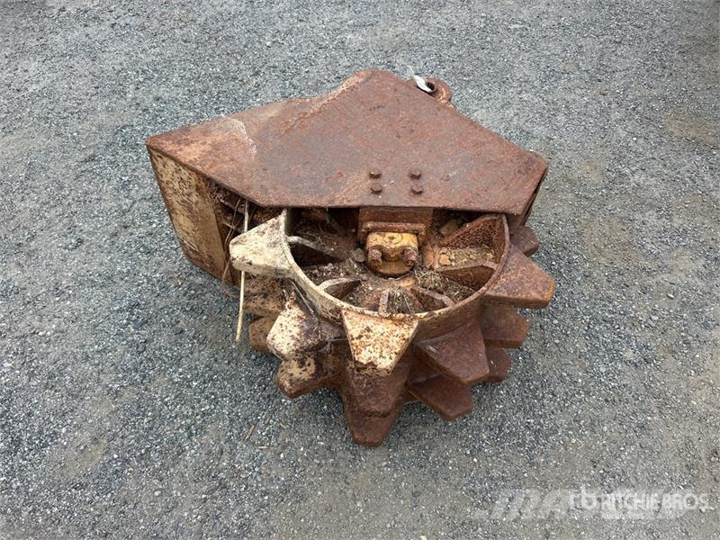 17 in Excavator Compaction Wheel Other components