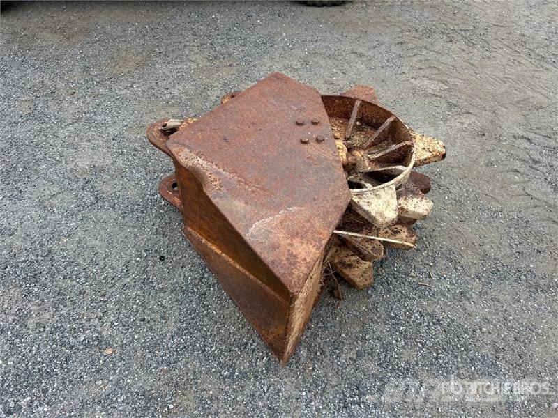 17 in Excavator Compaction Wheel Other components