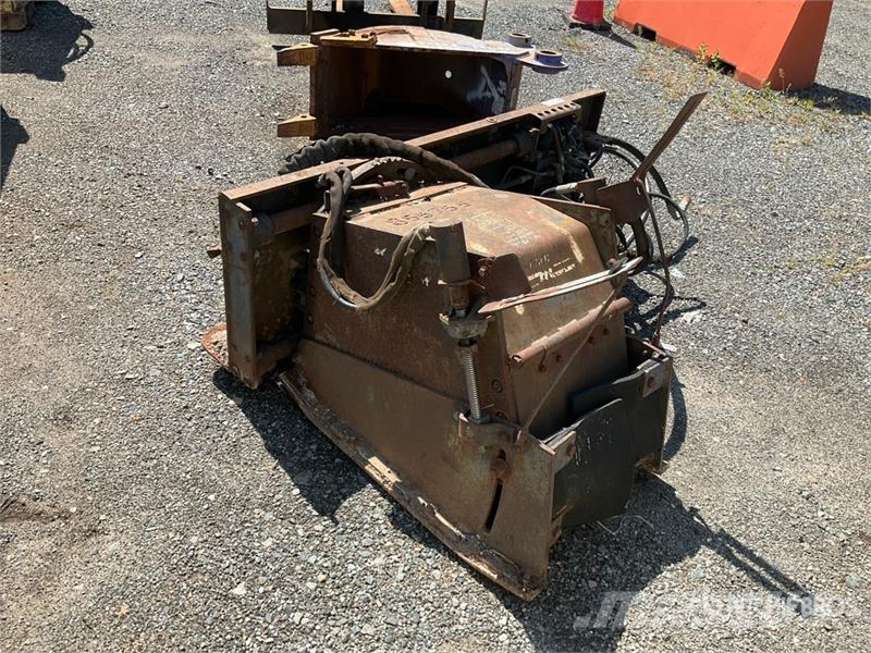  17 in Skid Steer Planer - Fits Bobcat Other components