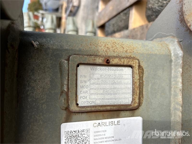  18 in Digging Excavator Bucket Baldes