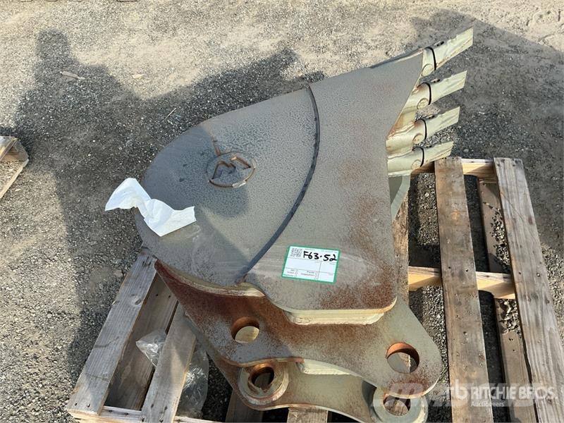  18 in Digging Excavator Bucket Baldes