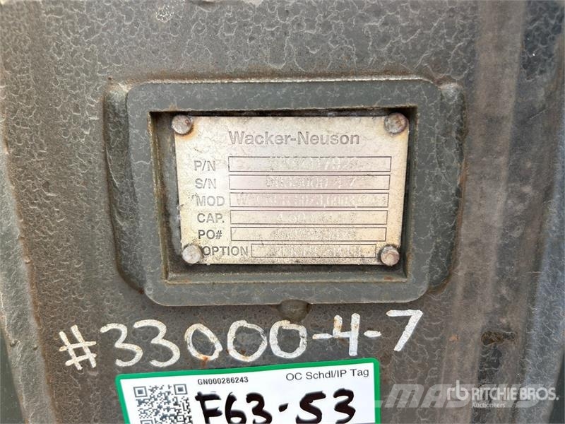  18 in Digging Excavator Bucket Baldes