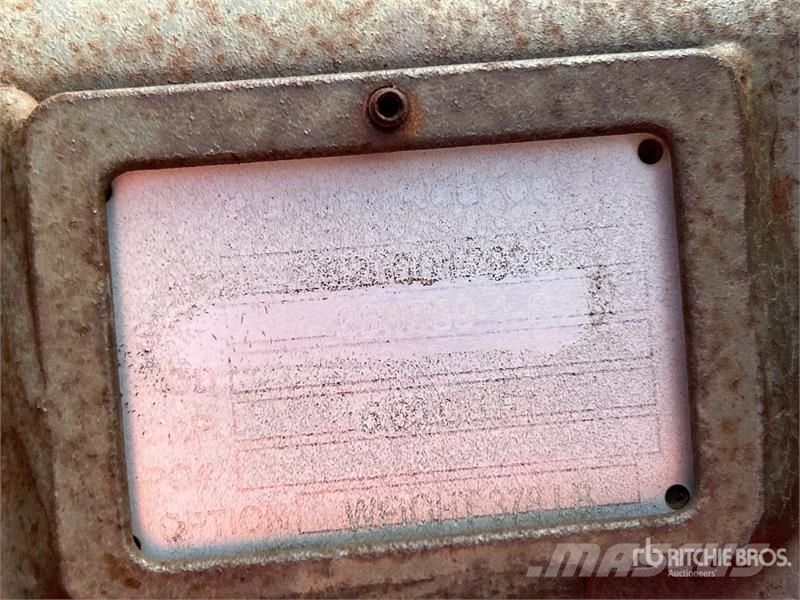 18 in Digging Excavator Bucket Baldes