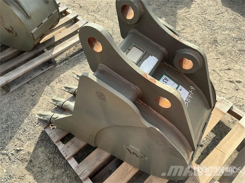  18 in Digging Excavator Bucket Baldes