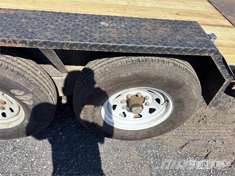 19 ft T/A Tilt Deck Trailer Niski utovarivači