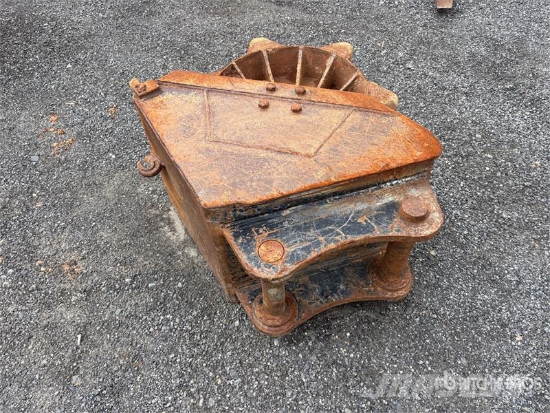 20 in Excavator Compaction Wheel Other components