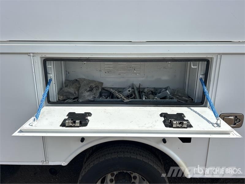 2020 Altec AT40G 40 ft on Ram 5500 4x4 Bucket Tru Autoplošiny