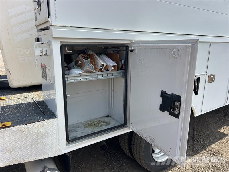 2020 Altec AT40G 40 ft on Ram 5500 4x4 Bucket Tru Autoplošiny