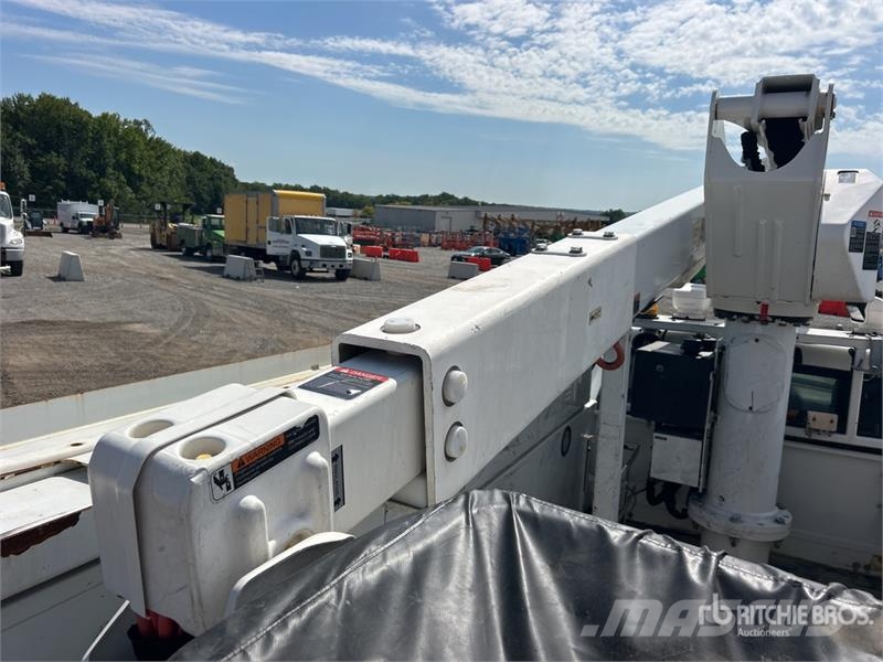 2020 Altec AT40G 40 ft on Ram 5500 4x4 Bucket Tru Autoplošiny