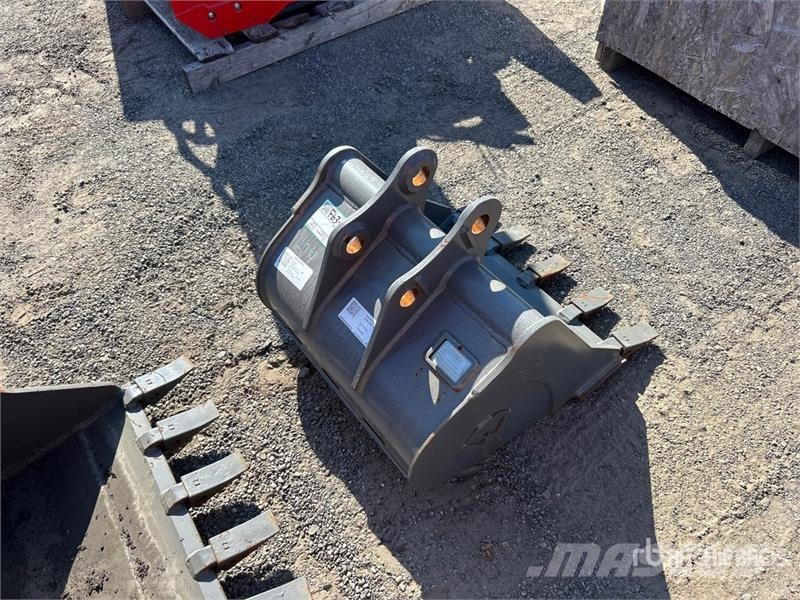 24 in Digging Excavator Bucket Cucharones