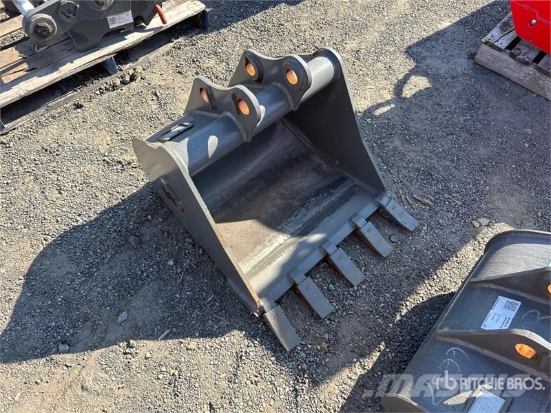 24 in Digging Excavator Bucket Cucharones