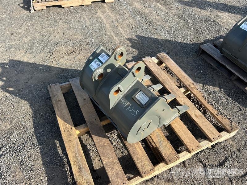  24 in Digging Excavator Bucket Baldes