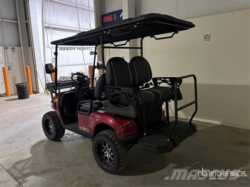  4 Seat Crimson Golf Cart Гольф-кары