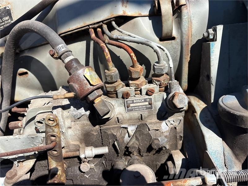  400 A Skid-Mounted 3-in-1 Engine Driven Welder مولدات ديزل