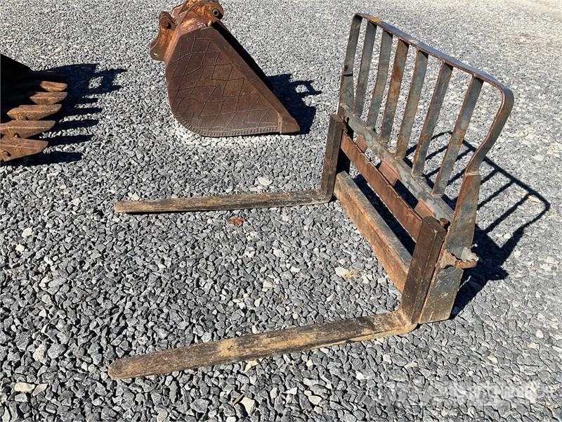 48 in Skid steer forks Skid Steer Forks Garfos