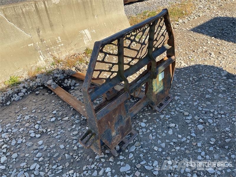48 in Skid Steer Forks Fourche