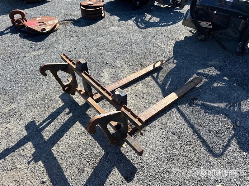 48 in Wheel Loader Forks Fourche
