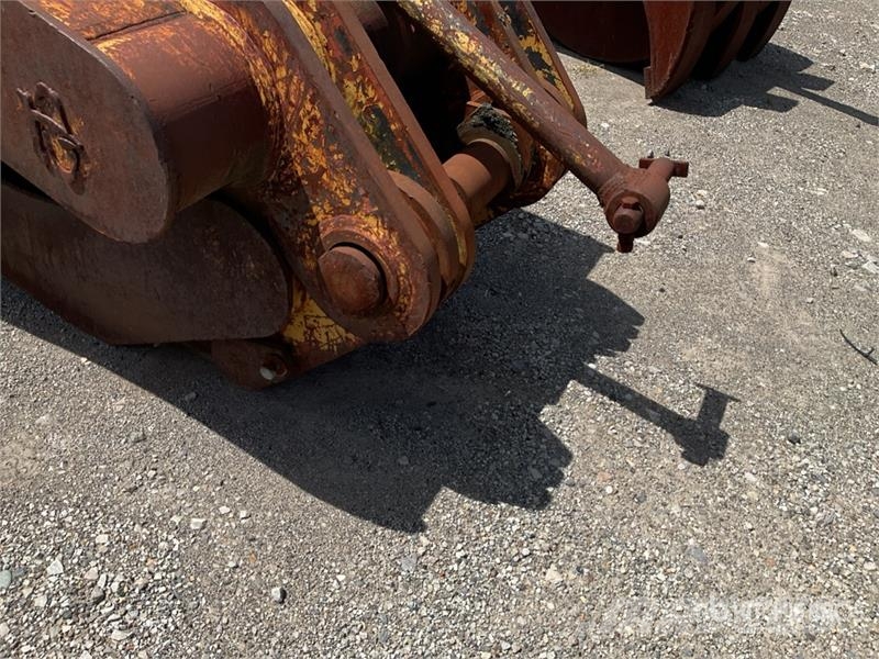52 in Q/C Excavator Grapple - Fits Cat 345 Grijpers