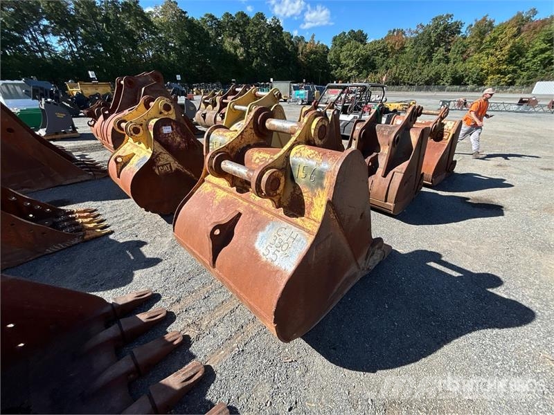  54 in Digging Excavator Bucket - Fits Cat 330 Žlice