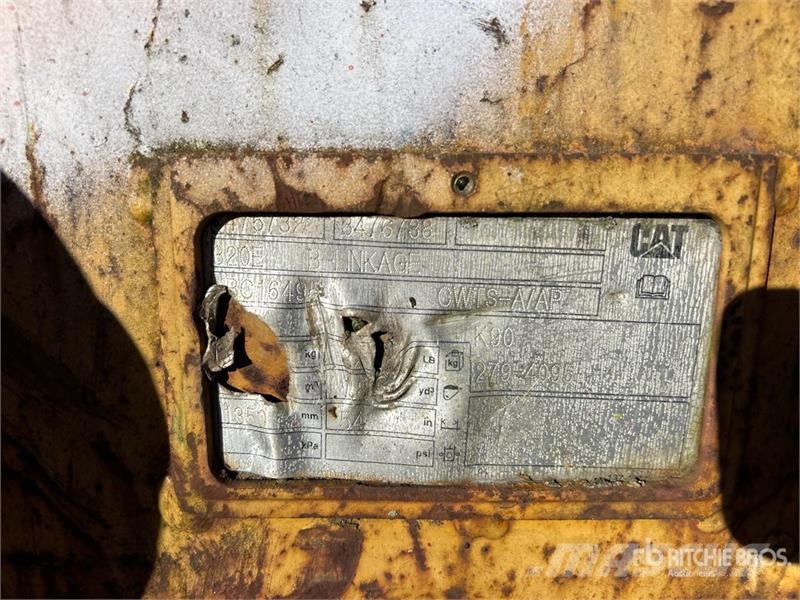  54 in Digging Excavator Bucket - Fits Cat 320 Žlice