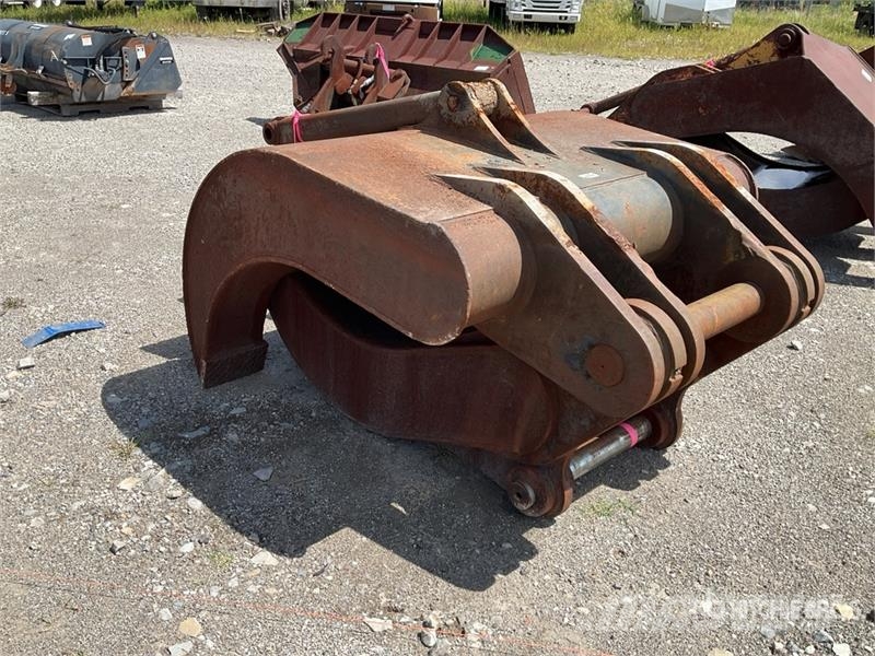 54 in Q/C Excavator Grapple - Fits Cat 235 Grijpers