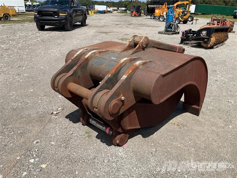 54 in Q/C Excavator Grapple - Fits Cat 235 Grijpers