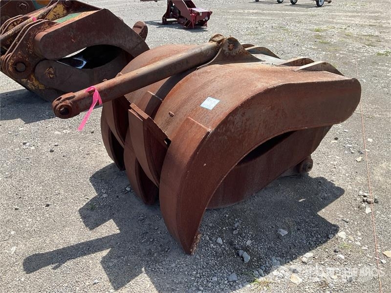 54 in Q/C Excavator Grapple - Fits Cat 235 Grijpers