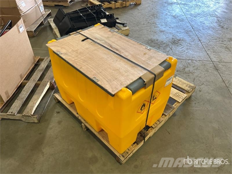 60 gal Skid Mounted Poly Fuel Tank (Unused) Kütusemahutid