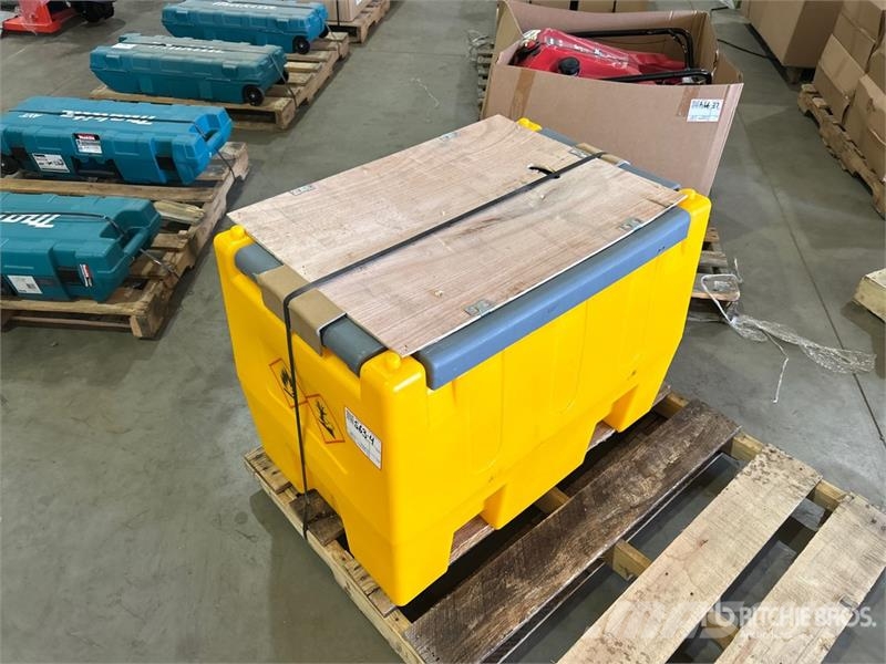 60 gal Skid Mounted Poly Fuel Tank (Unused) Kütusemahutid