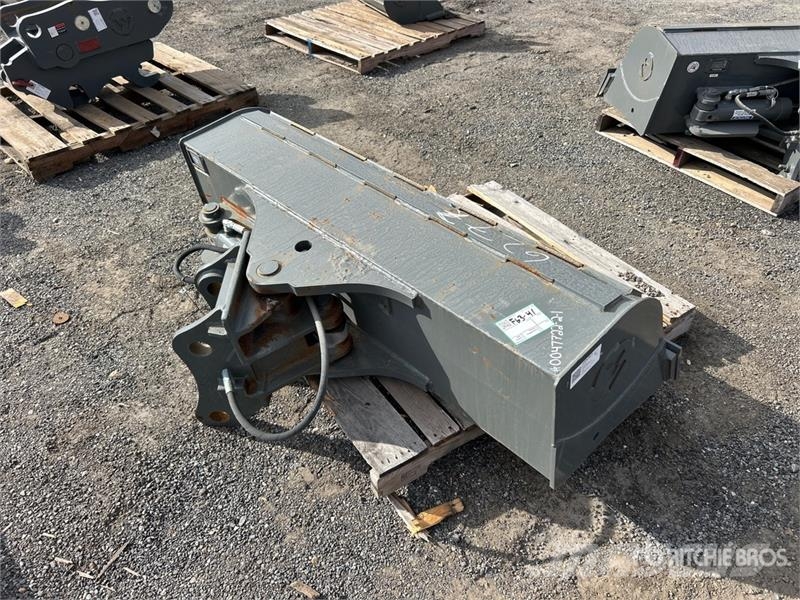  61 in Cleanup Excavator Bucket Baldes