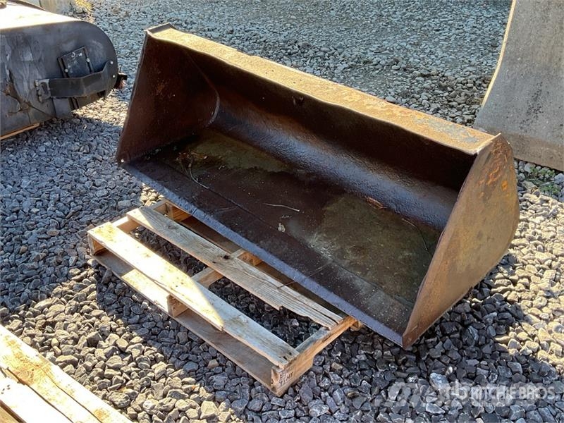 62 in Q/C General Purpose Skid Steer Bucket Žlice