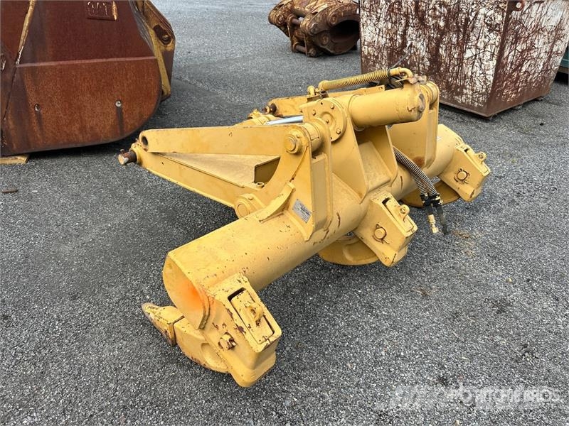76 in Crawler Tractor Ripper - Fits Cat D6T Other components