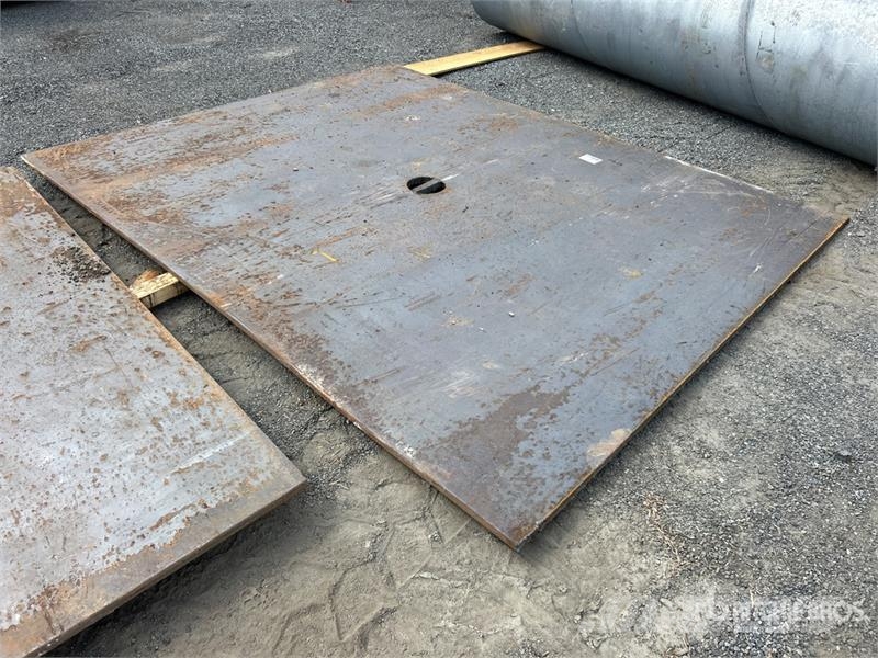 8 ft x 10 ft (1 in Thick) Steel Plate Other components