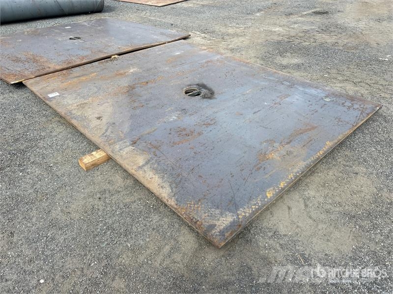 8 ft x 10 ft (1 in Thick) Steel Plate Other components