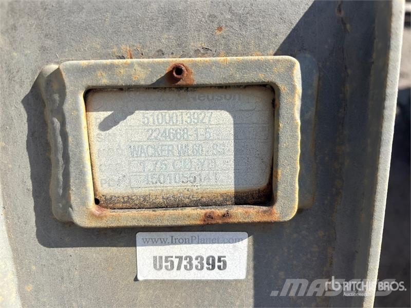 84 in Q/C Wheel Loader Grapple Pinzas