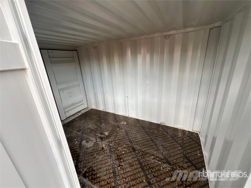9 ft Standard Multi-Door Storage Container (Unused Контейнери для зберігання