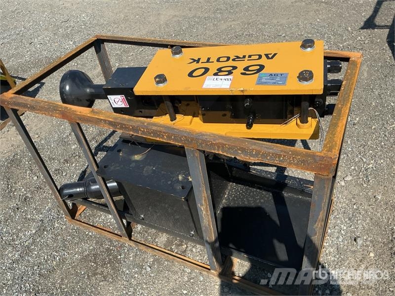 AGT PD680-PZ Skid Steer Post Driver (Unused) Fencing equipment
