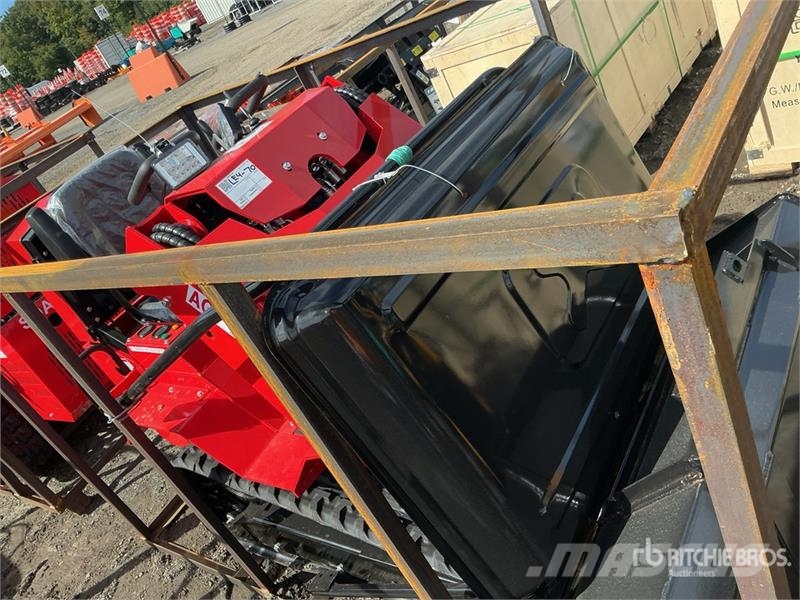 AGT SDA140T Mini Compact Track Loader (Unused) 滑移轉向裝載機