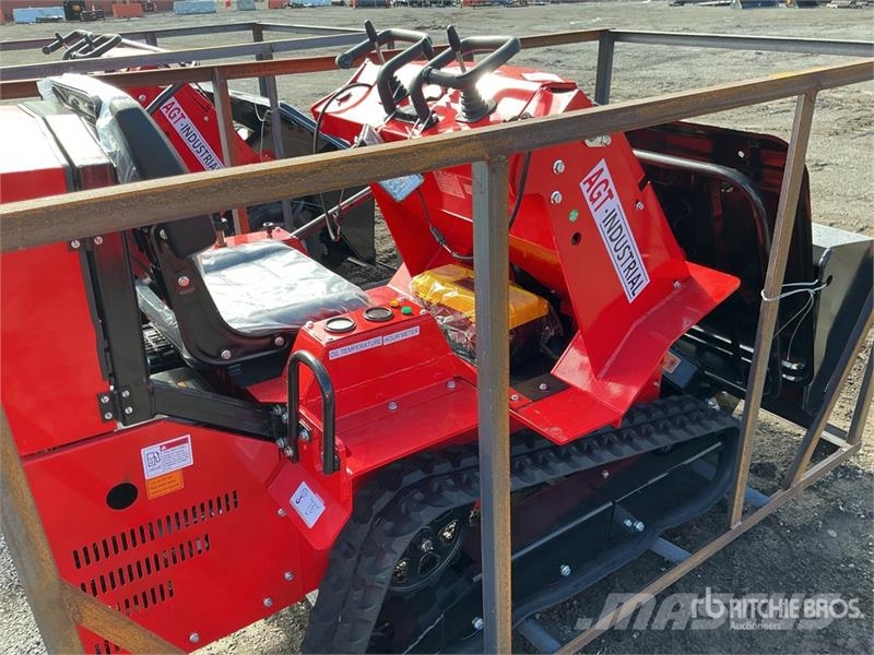 AGT SDA140T Mini Compact Track Loader (Unused) Skid steer loaders