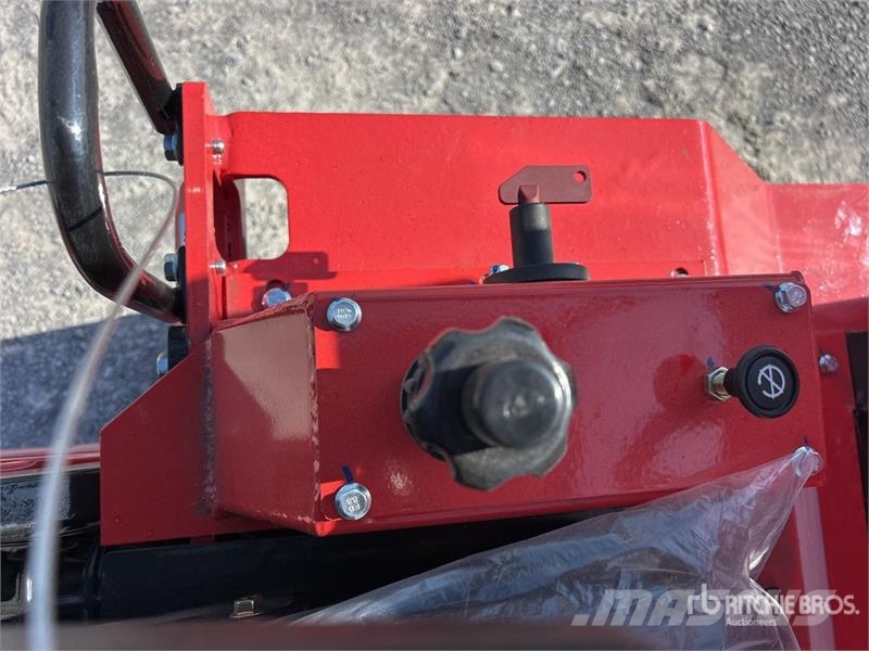 AGT SDA140T Mini Compact Track Loader (Unused) Carregadoras de direcção deslizante