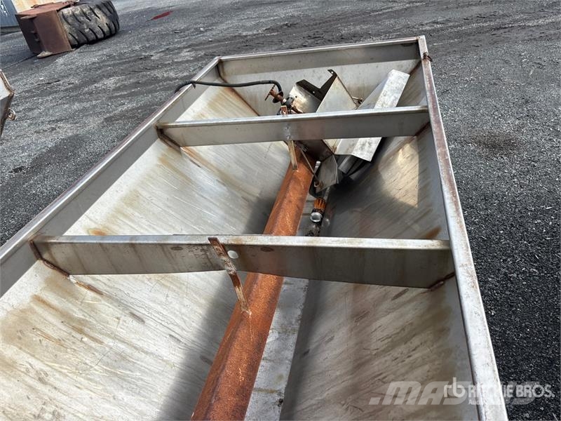 Air-Flo 8ft Salt Spreader Posipači soli i pijeska