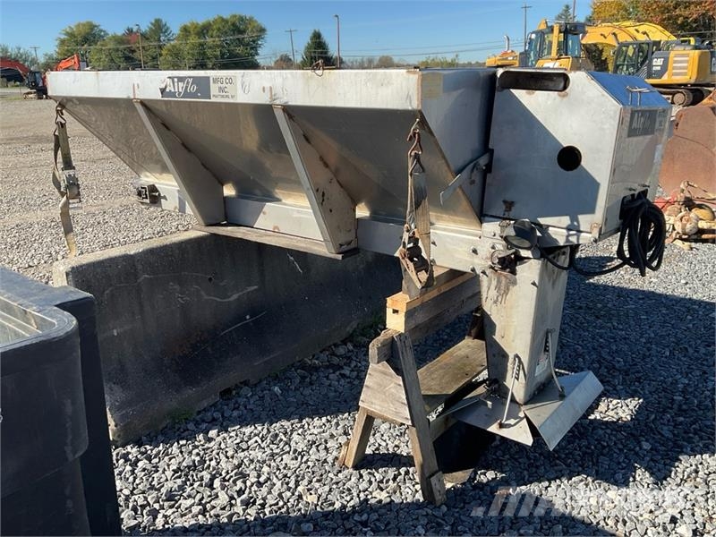 Air-Flo PSV8ESS Self contained Salt Spreader - Fit Sand and salt spreaders