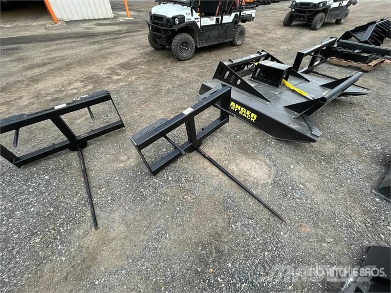  All-Star 44 in Skid Steer Bale Spear (Unused) مكونات أخرى
