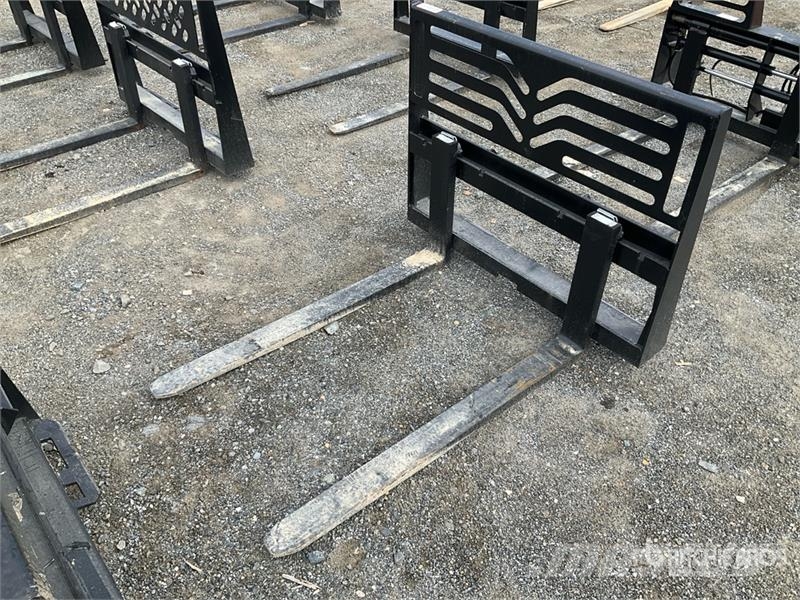 All-Star 48 in Skid Steer Forks (Unused) Vilice
