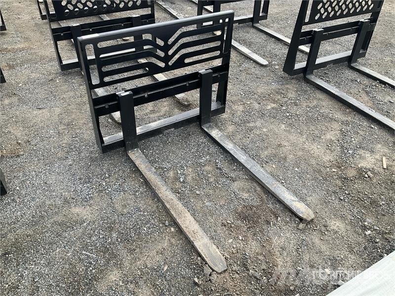 All-Star 48 in Skid Steer Forks (Unused) Vilice