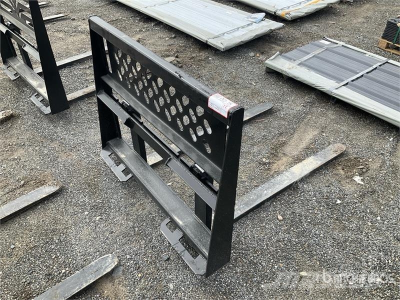 All-Star 48 in Skid Steer Forks (Unused) Vilice