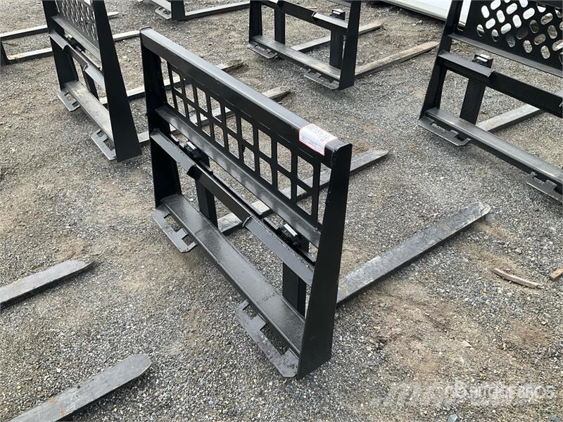 All-Star 48 in Skid Steer Forks (Unused) Fourche