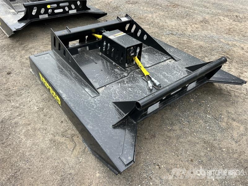 All-Star 72 In Skid Steer Brush Cutter Sekačky namontované a tažené