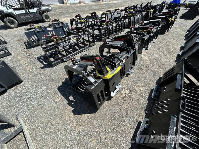 All-Star E-Series 72 in Root Skid Steer Grapple Grijpers